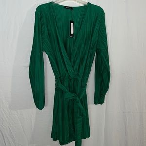Women’s BOOHOO plus plisse Wrap Belted Playsuit Green size  14